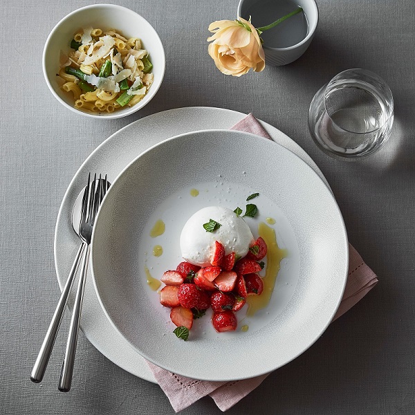 真珠（パール）の輝きを毎日のアクセントに。ジオ パール。